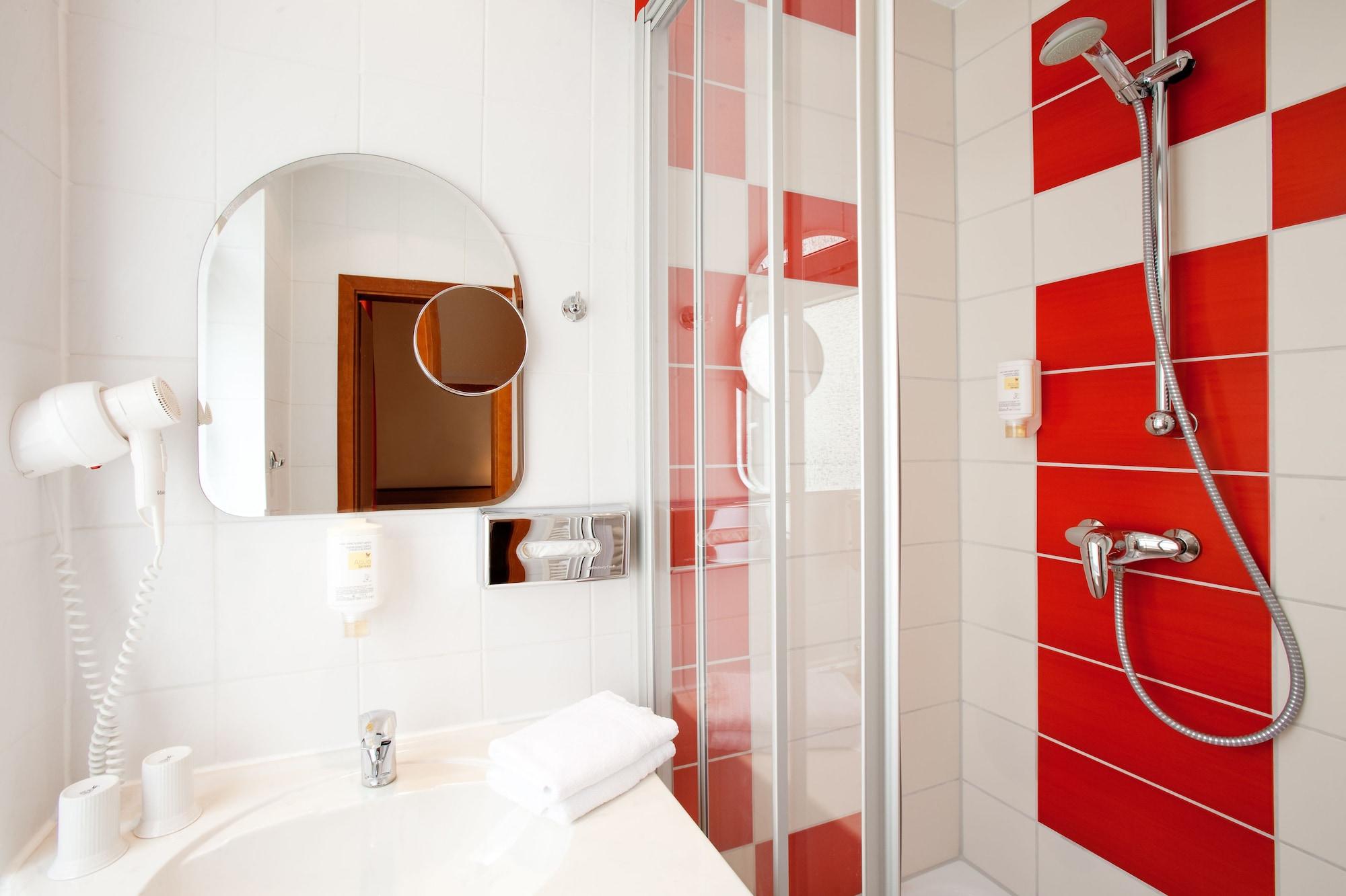 Vienna House Easy By Wyndham Rostock Hotel Kültér fotó